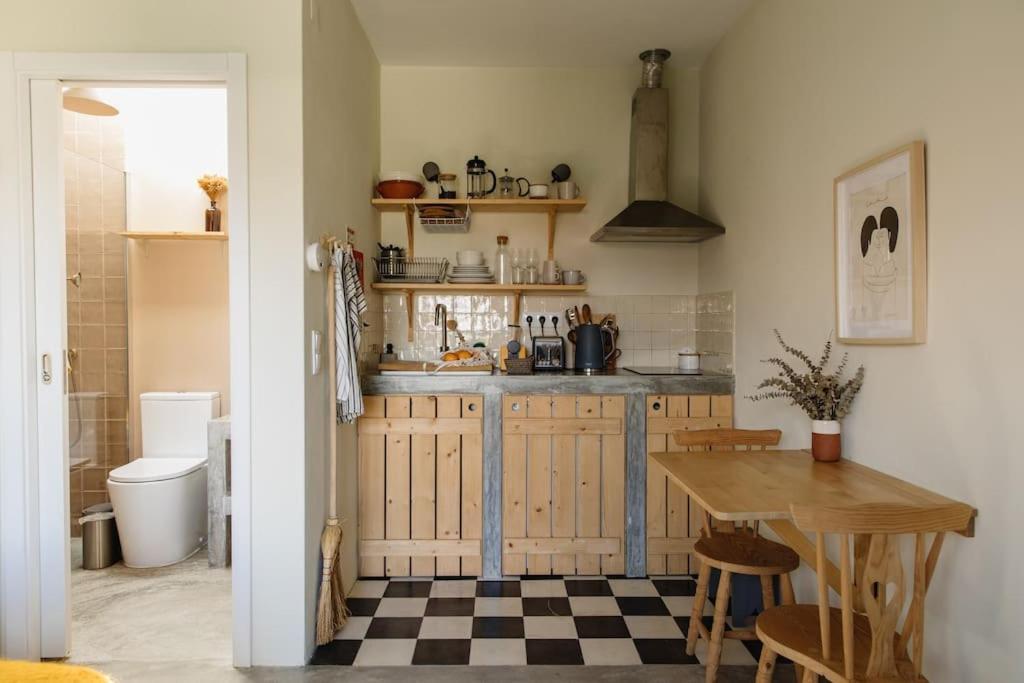 Casa Da Aldeia - Small House -Terra - Peniche - Baleal Guest House Casais Brancos Exterior photo